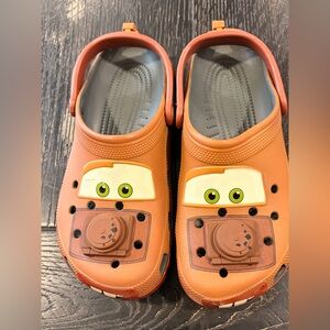Tow Mater Crics Sz 8/10 excellent condition